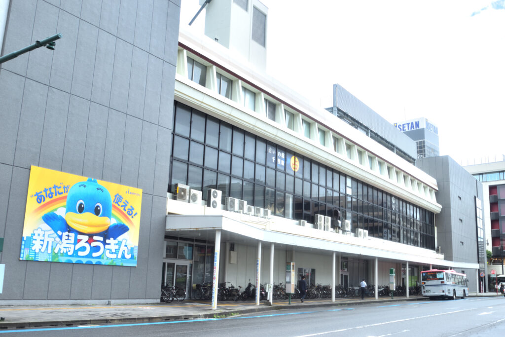 万代シテイバスセンター photo by サラリーマン日乗